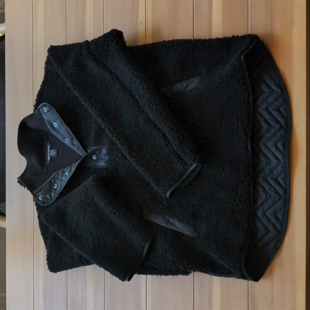 Athleta quilted sherpa
